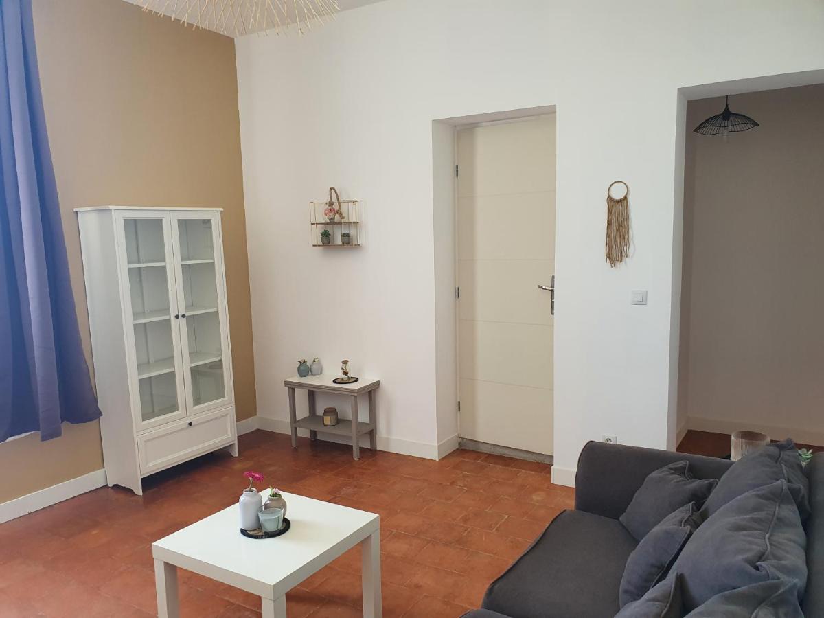 Mas De La Forge Noguier Bed & Breakfast Vergeze Luaran gambar