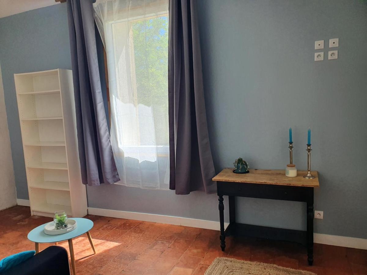 Mas De La Forge Noguier Bed & Breakfast Vergeze Luaran gambar
